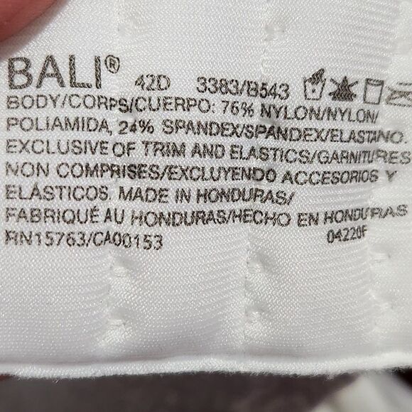 Bali Bra Size 42D White Floral Adjustable Straps.   New - Picture 10 of 10